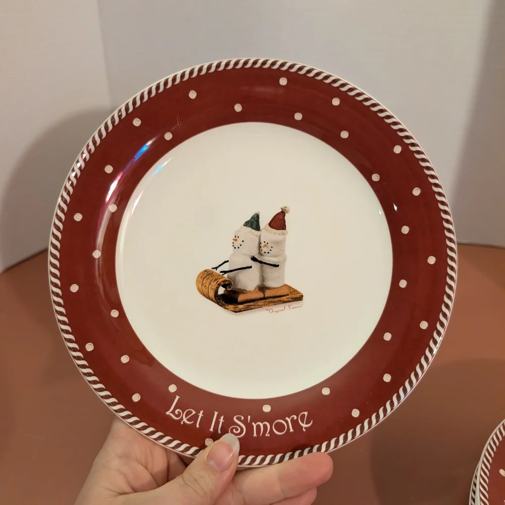 Nikko The Original S'Mores Christmas Snack/Dessert/Salad Plates - 8 Inches